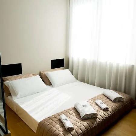 Zoe Luxury Suites Aeroporto di Catania Fontana Rossa Esterno foto