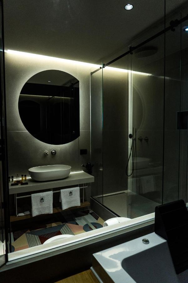 Zoe Luxury * CTA